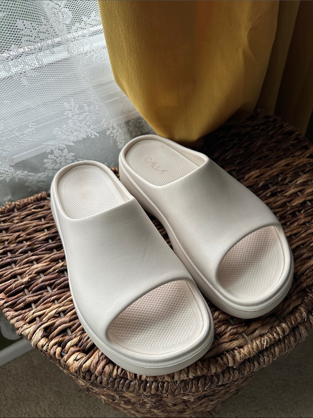 CALIA by Carrie Underwood Cream Slide-On Platform Mules